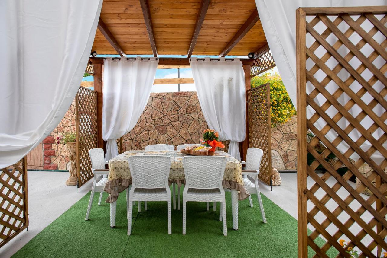 Apartmán Da Mario & Marianna Campanedda Exteriér fotografie