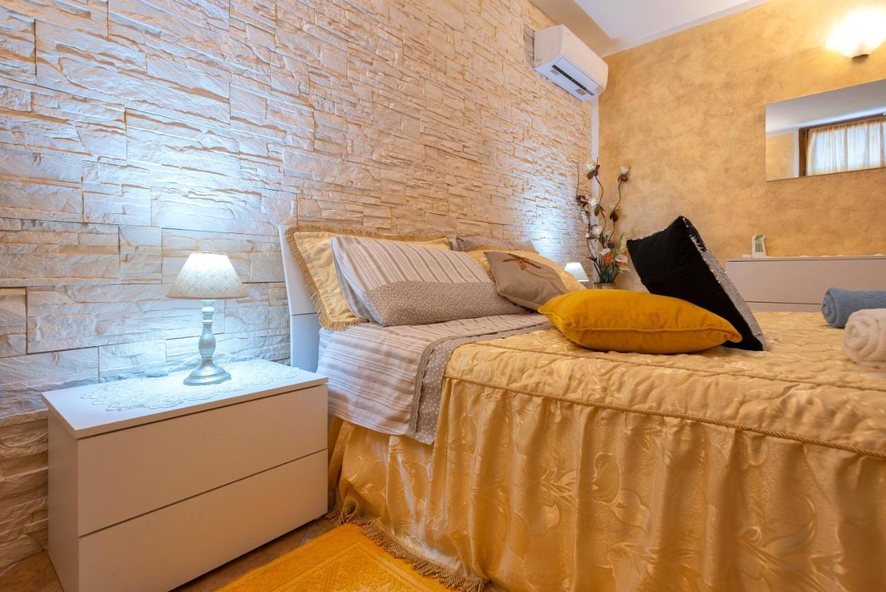 Apartmán Da Mario & Marianna Campanedda Exteriér fotografie
